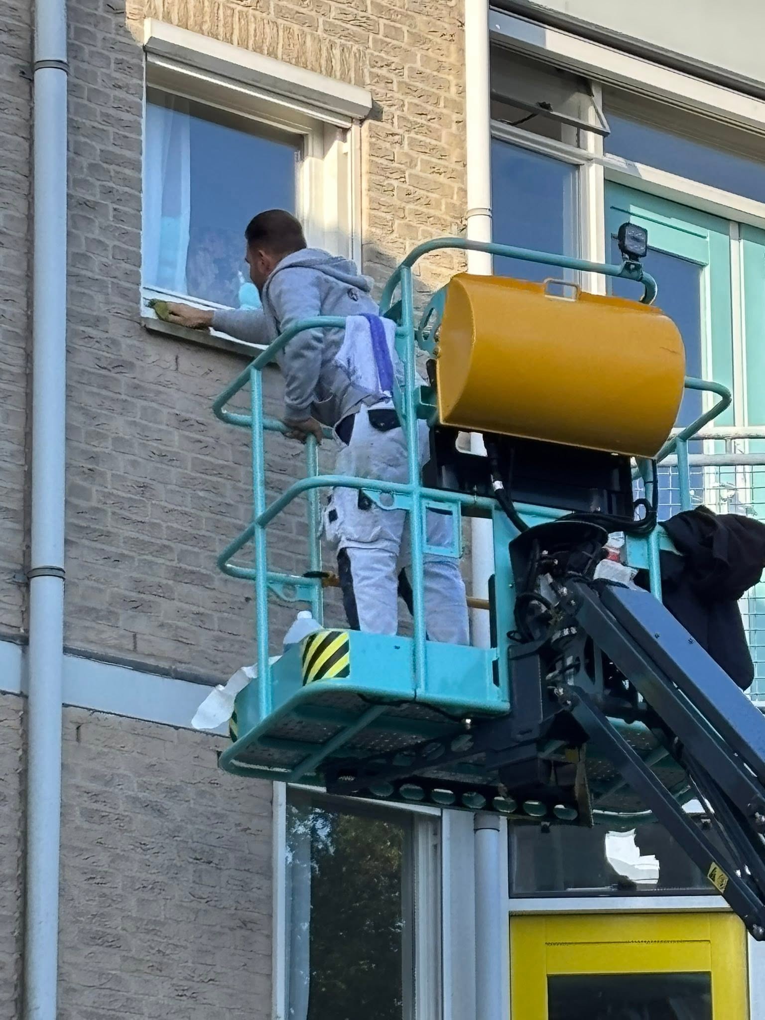 Schilderwerk aan woning